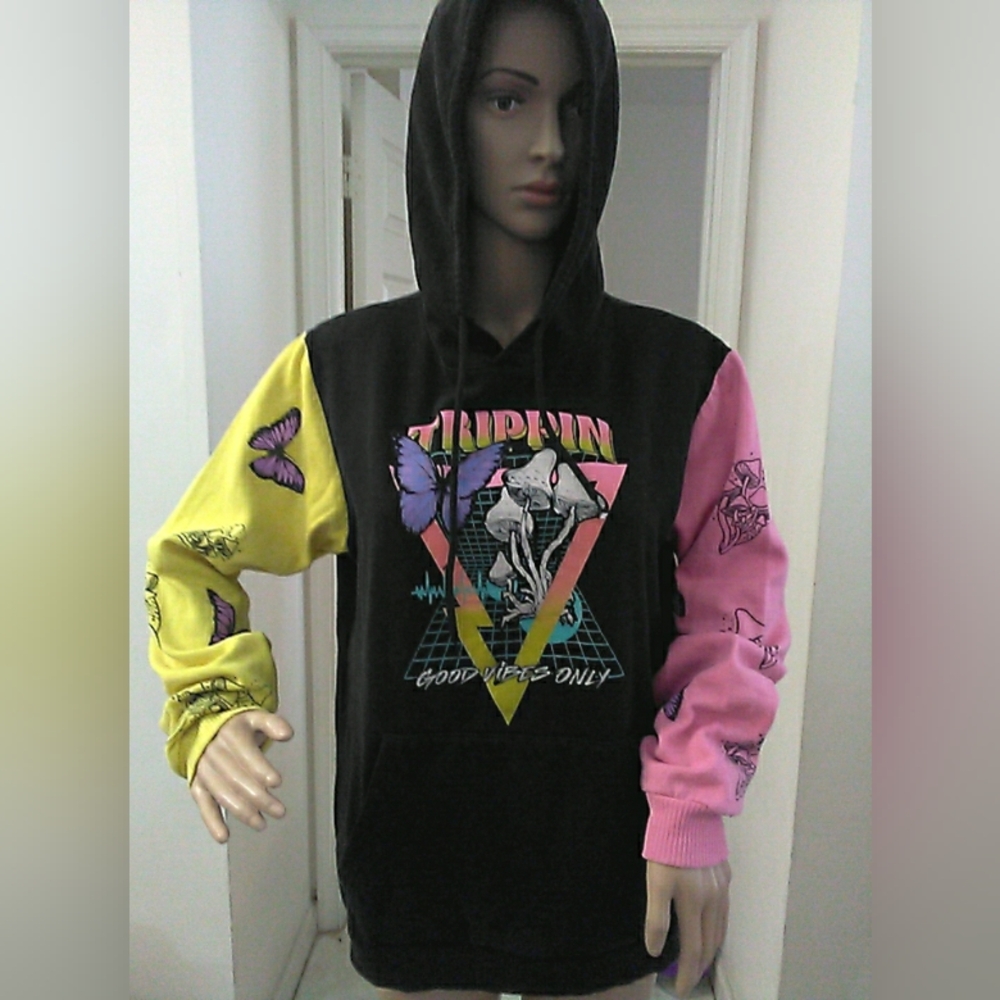 FRESH LAUNDRY Black Hoodie Yellow & Pink 🦋/ 🍄 Sleeves (TRIPPIN GOOD TIMES) MED